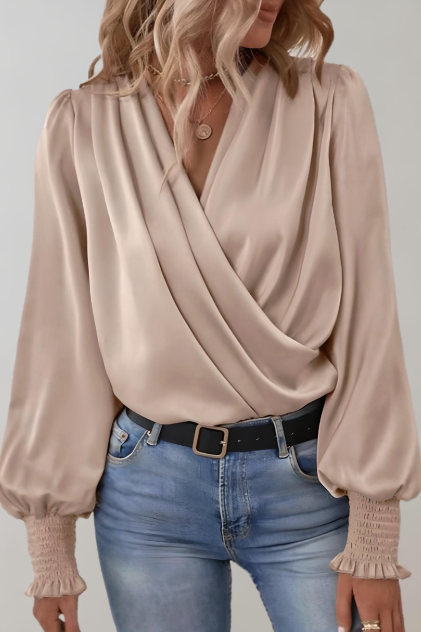 Quinn | Elegant Long Sleeve V-Neck Blouse