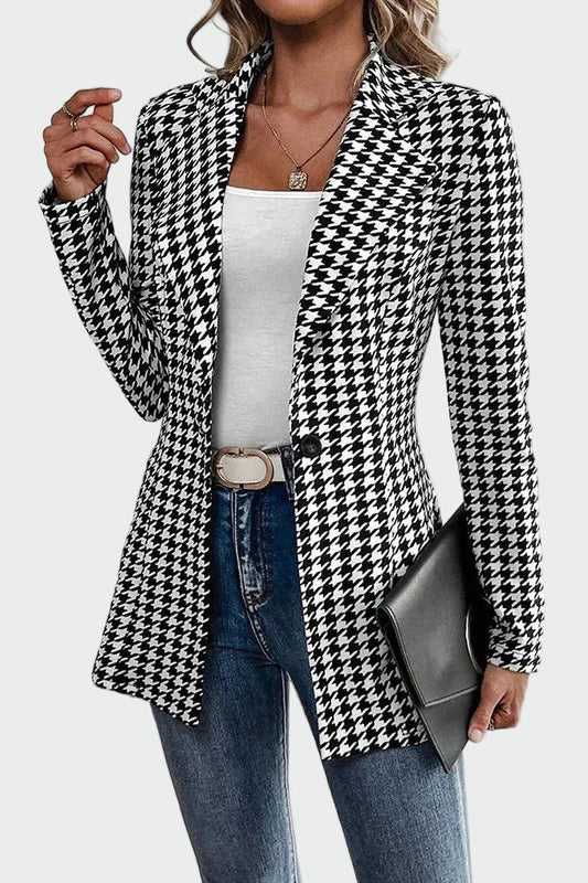 Elegant and Sophisticated Blazer